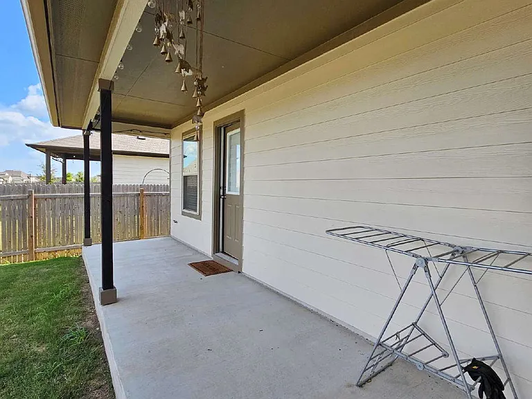 13109 Ditka Dr — Photo 32
