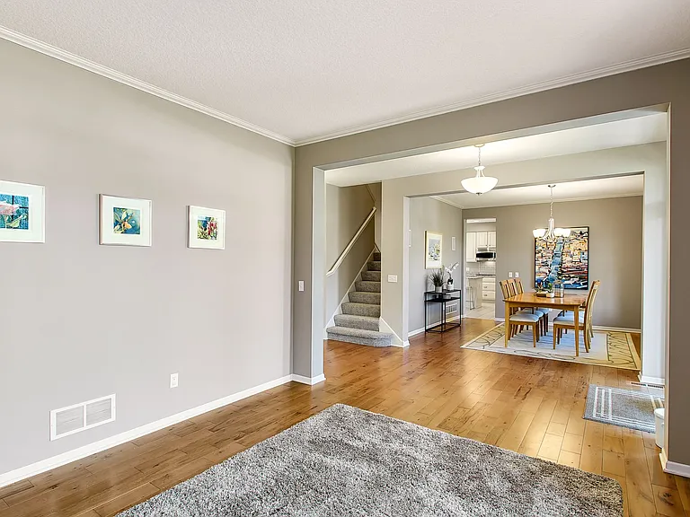 1579 Stoneridge Cir — Photo 2