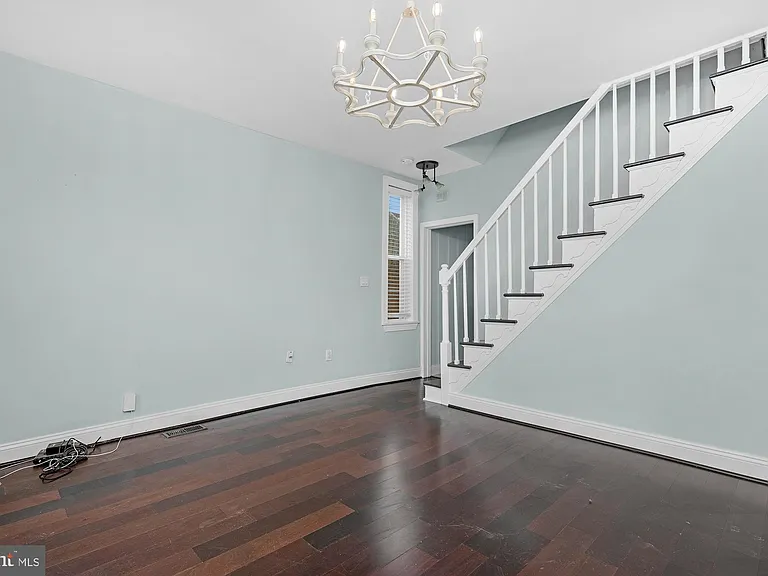 1201 Union Ave — Photo 11