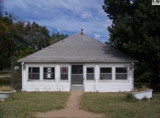 500 E Chicago St, Turon, KS 67583