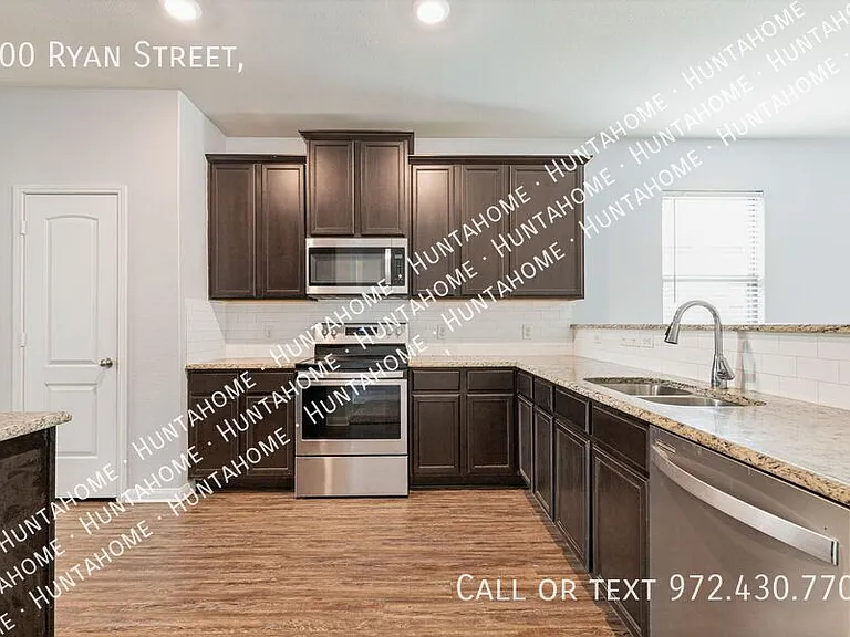 300 Ryan St — Photo 6