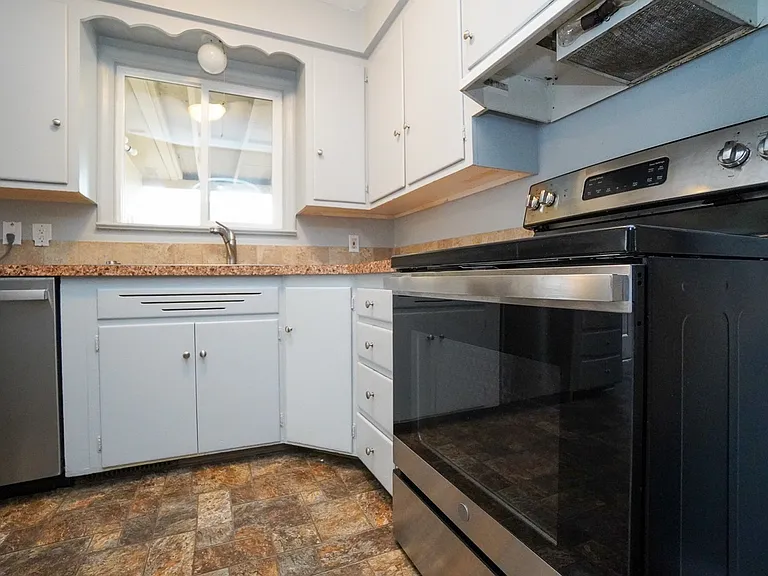 1517 S Chrisway Dr — Photo 23