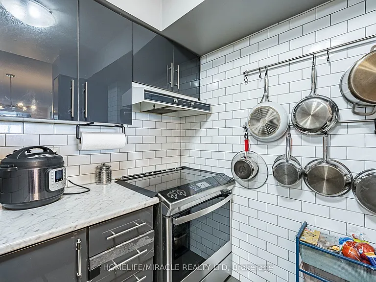 700 Humberwood Blvd #920 — Photo 14