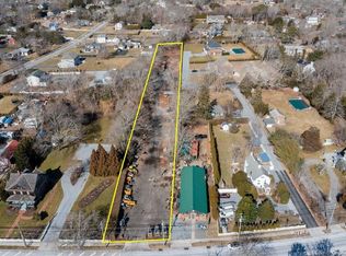 500 Montauk Highway, East Quogue, NY 11942