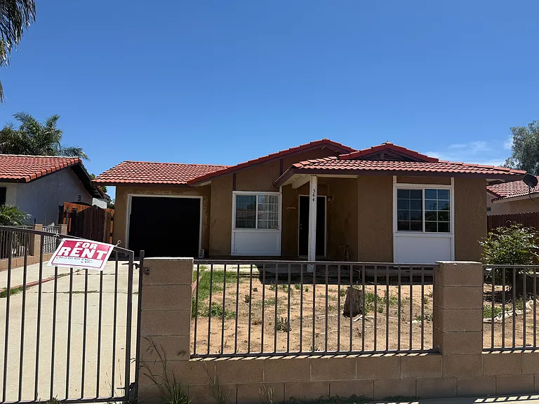 544 Navajo Dr — Photo 7