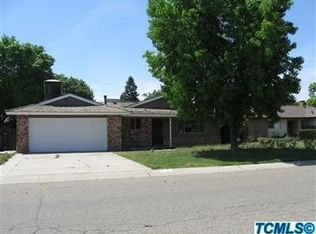 4621 W Laurel Ave, Visalia, CA 93277