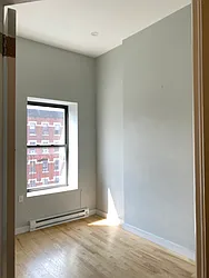 Rented by Chana Ofek, LREB