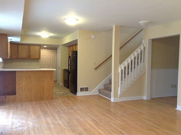 4th image of 7248 Cordova Dr