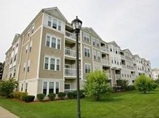132 Clocktower Dr #411, Waltham, MA 02452