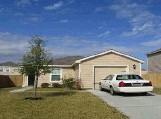 5927 Golden Cove Rd, Baytown, TX 77523