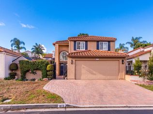 813 Links View Dr, Simi Valley, CA 93065