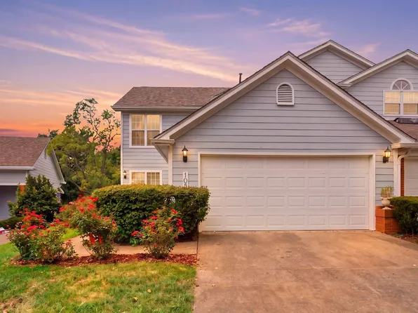 1058 Griffin Gate Dr, Lexington, KY 40511
