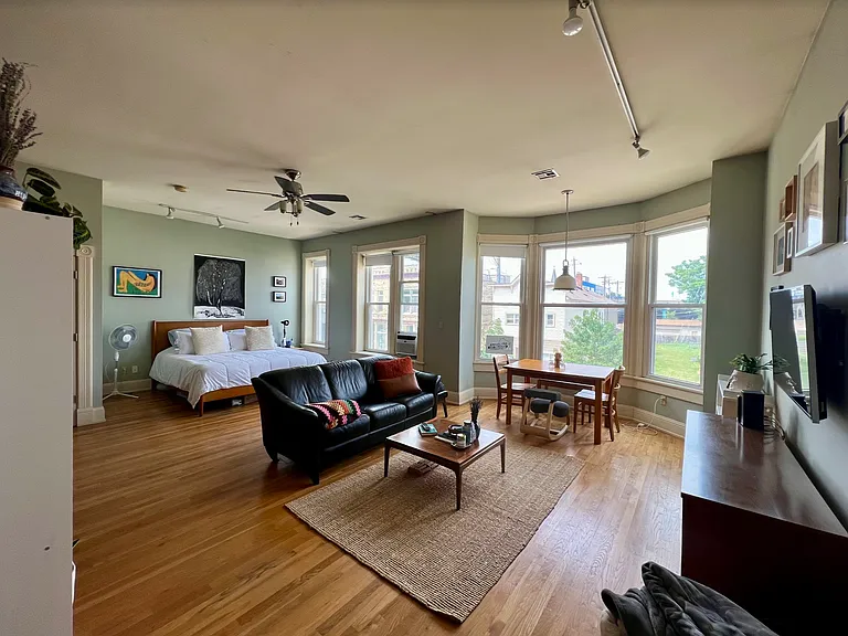 1016 S 5th St #3 — Photo 4