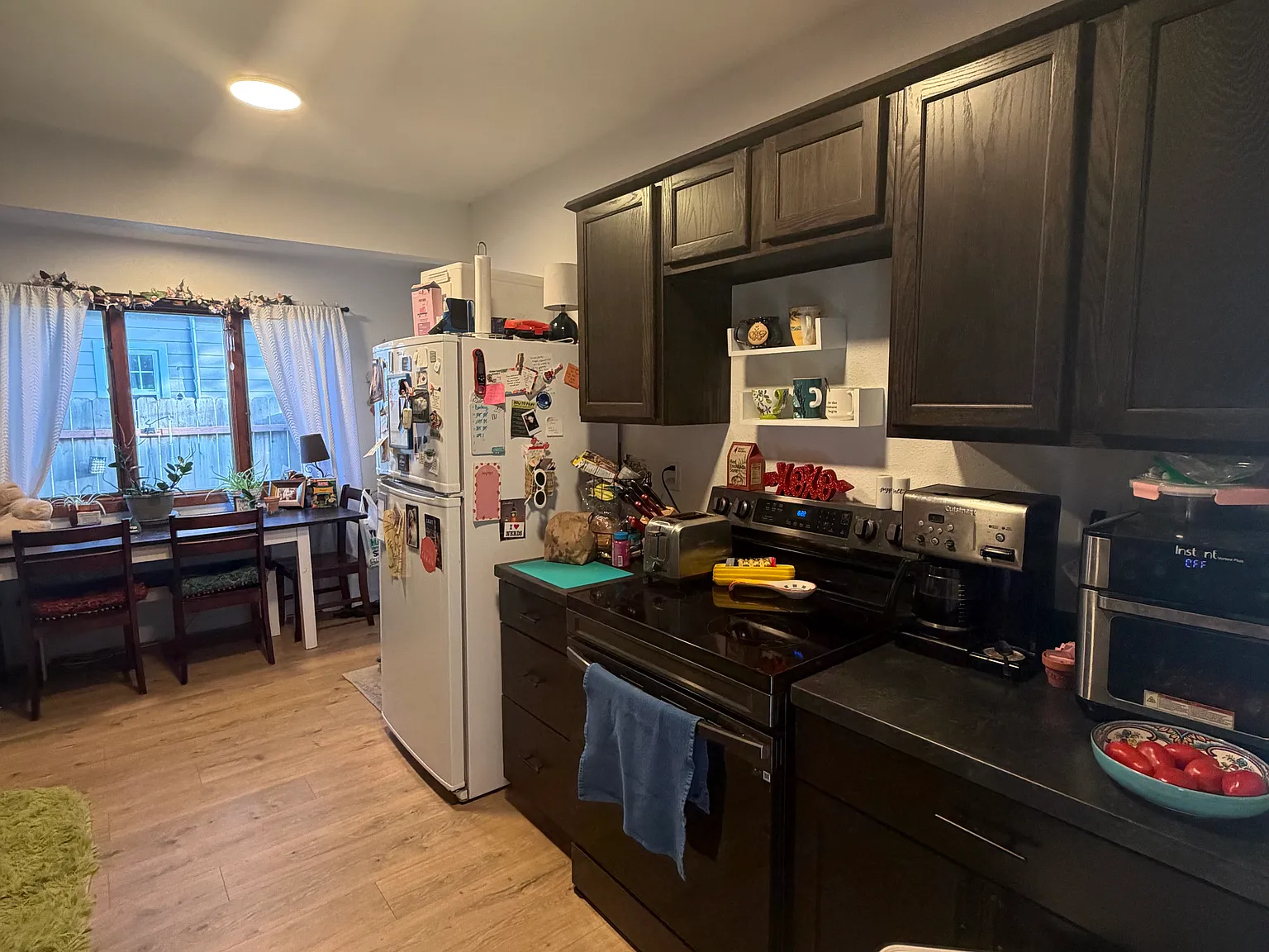 2 bed, 1947 sqft, $1,380 — Photo 3
