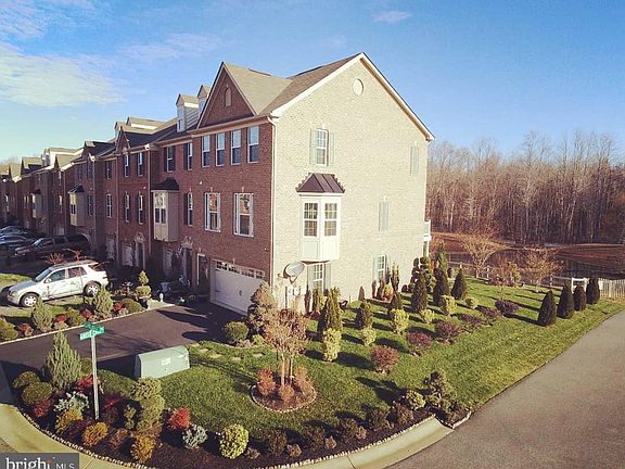 2nd image of 12374 Echo Hill Pl