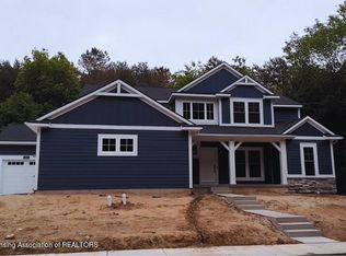 2670 Navigator Ln, Lansing, MI 48911