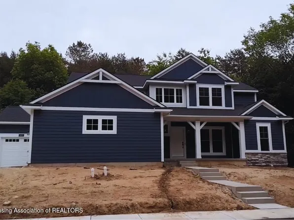 2670 Navigator Ln, Lansing, MI 48911