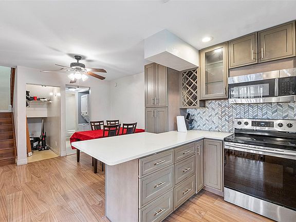 3rd image of 2572 NW 99th Avenue #2572