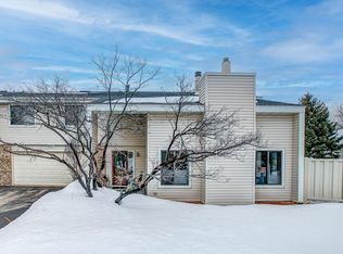 5411 Sanibel Dr, Minnetonka, MN 55343