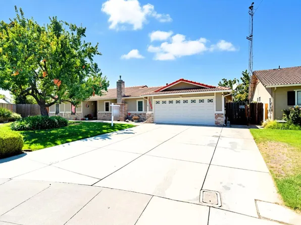 1488 Midland Ct, Manteca, CA 95336