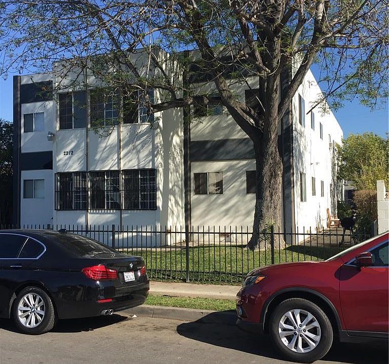 2nd image of 2212 Myrtle Ave
