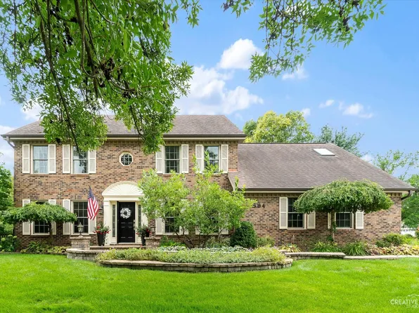 504 W Bailey Rd, Naperville, IL 60565