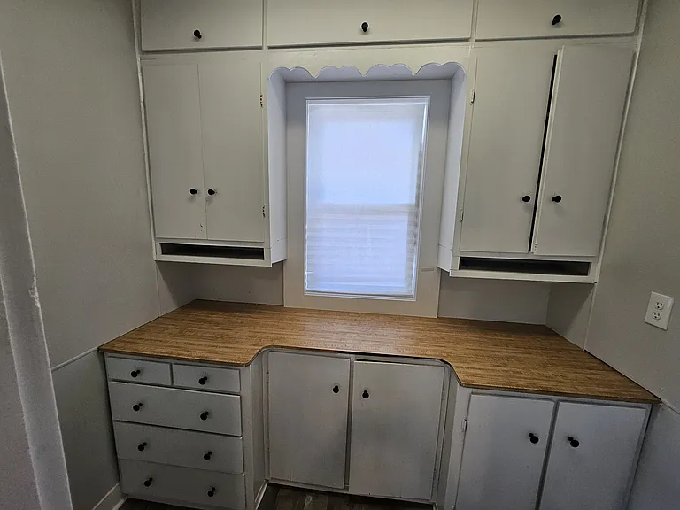 128 Eden Ave #1 — Photo 5