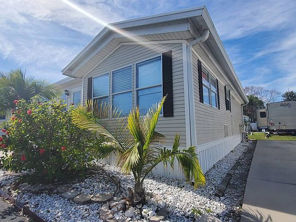 2nd image of 11911 66th St Lot 713