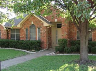 6810 Longmeadow Dr, Sachse, TX 75048