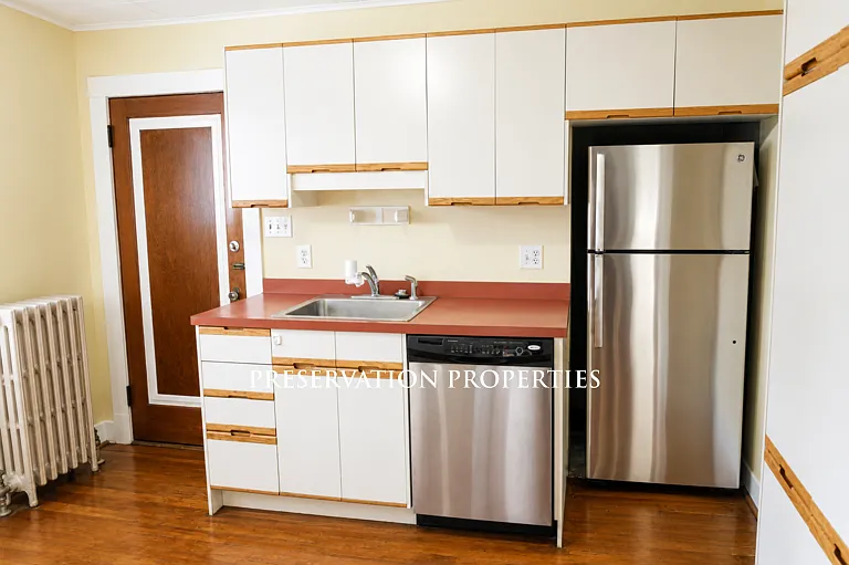 2 bed, $2,850 — Photo 3