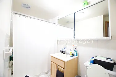 Rented by Street Realty Brokerage LLC