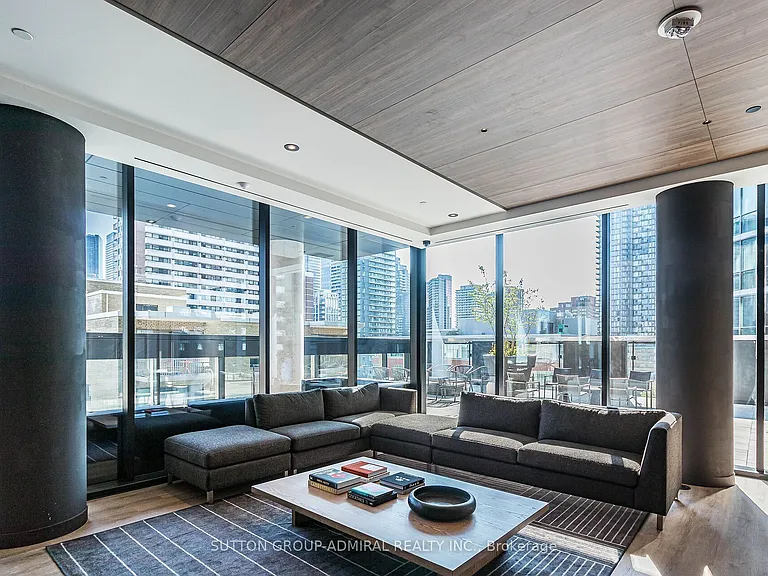 55 Charles St E #2209 — Photo 26