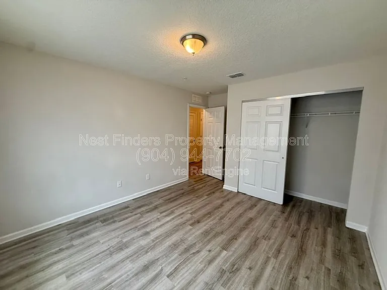 9121 Western Way #4 — Photo 22