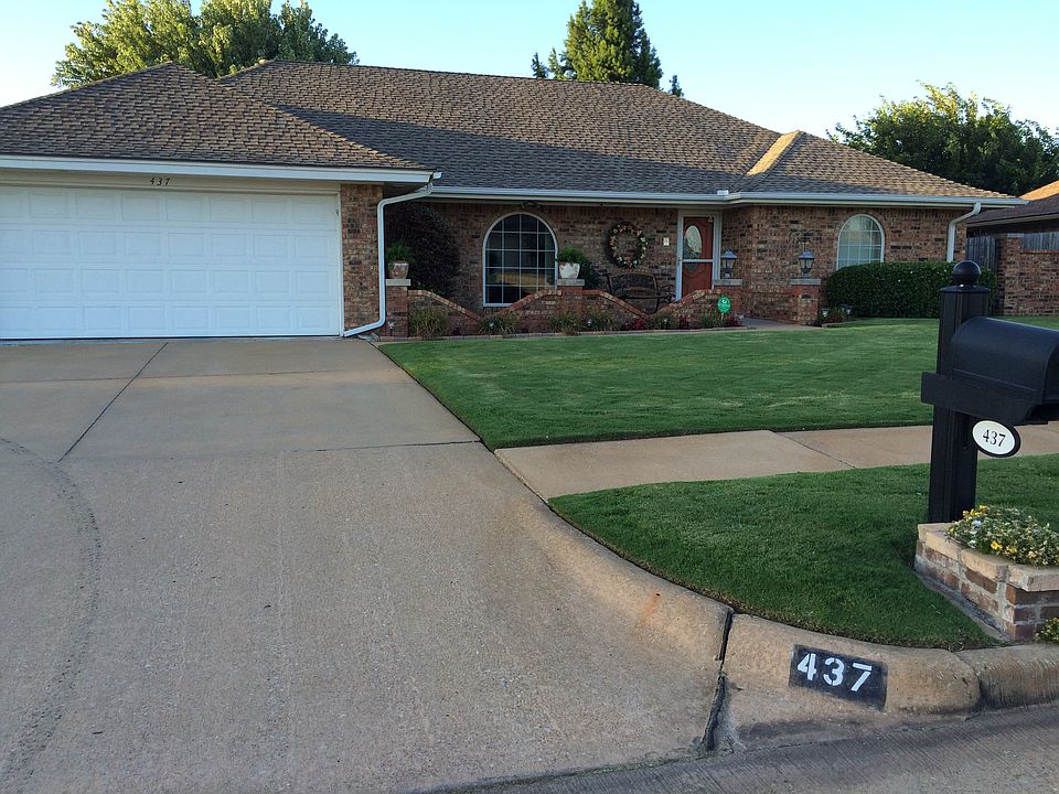1st image of 437 SW 102nd St