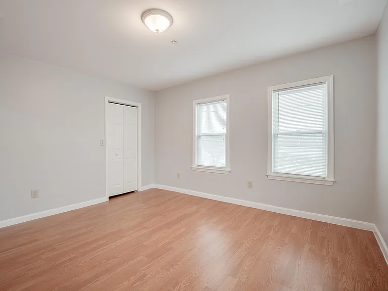148 Brook Rd #2 — Photo 24