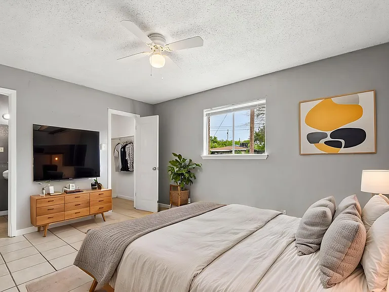 Sunrise Villas — Photo 4