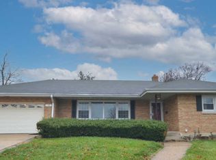 91 S Westmore Meyers Rd, Lombard, IL 60148