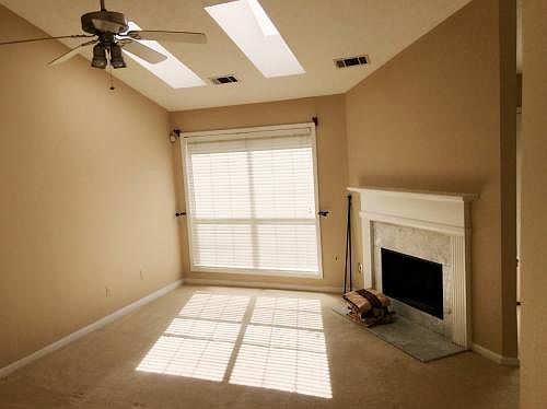 3rd image of 2924 Arendel Dr