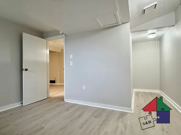 16 Vine Street, 16 Vine St Unit 1, Northfield, VT 05663
