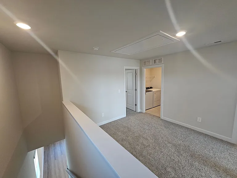 1203 Falling Acorn Ln — Photo 21