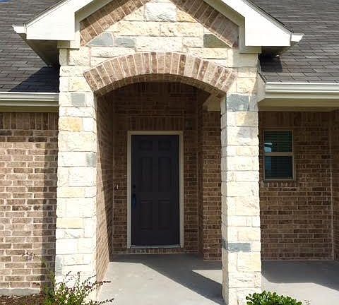 2nd image of 3109 Gunsmoke Dr