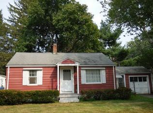87 Massreco St, Springfield, MA 01109