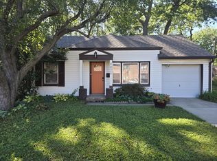 4826 Mission Rd, Roeland Park, KS 66205