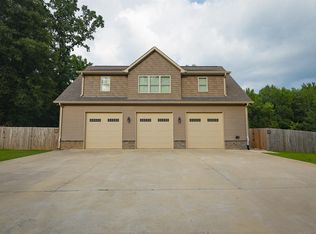 2348 Jim Raney Ln, Bessemer, AL 35023