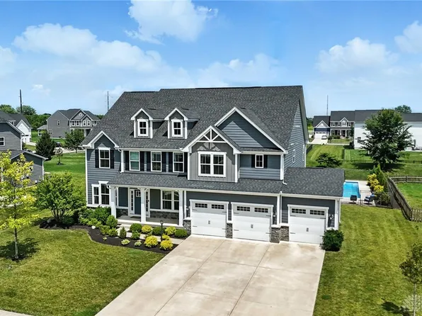 840 Acorn Dr, Dayton, OH 45440