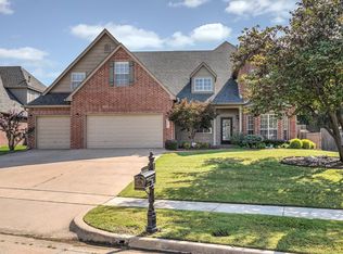 1711 S Cypress Pl, Broken Arrow, OK 74012