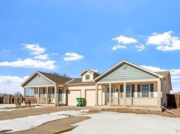 1329 Silver Hawk Ct, Pueblo, CO 81008