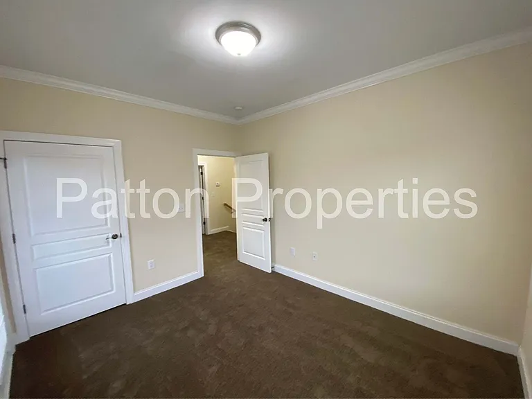 1308 Pulaski St - Inside CoC - R09009-09-12 — Photo 30