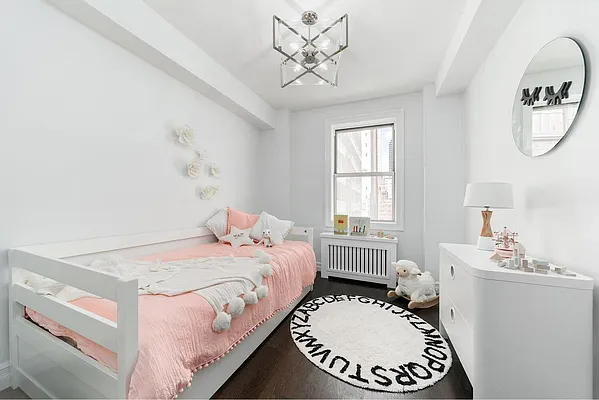 Sold by Compass | media 5