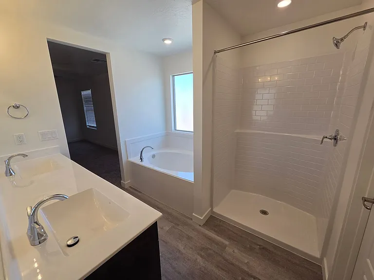 1471 E White Desert Dr — Photo 11
